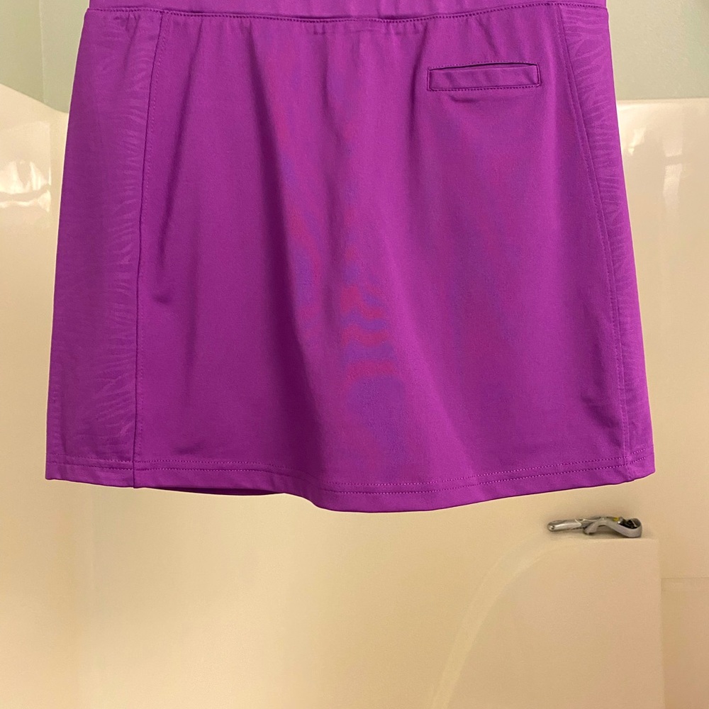 Pebble Beach dry luxe medium skort.